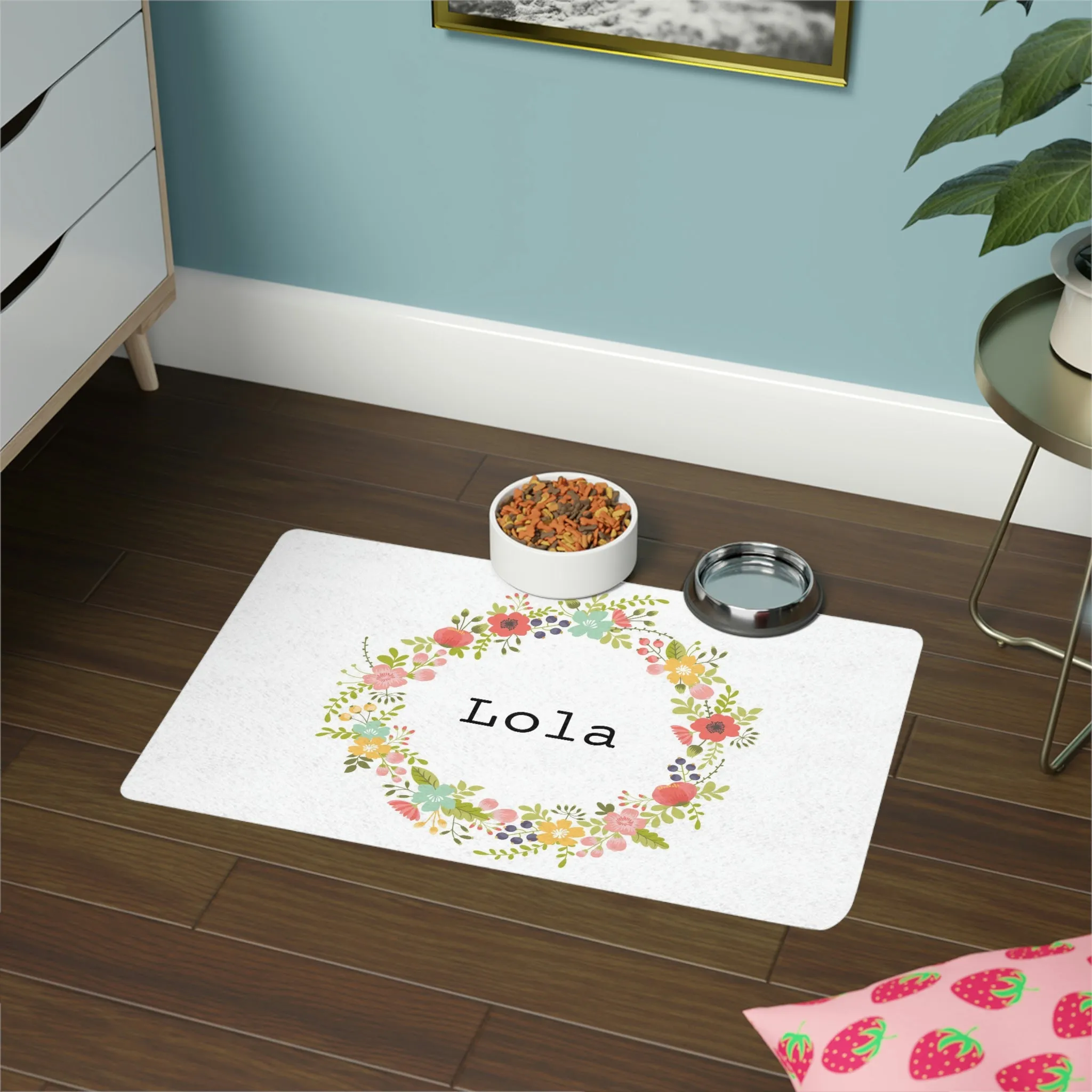 Customizable Floral Wreath - Pet Food Mat